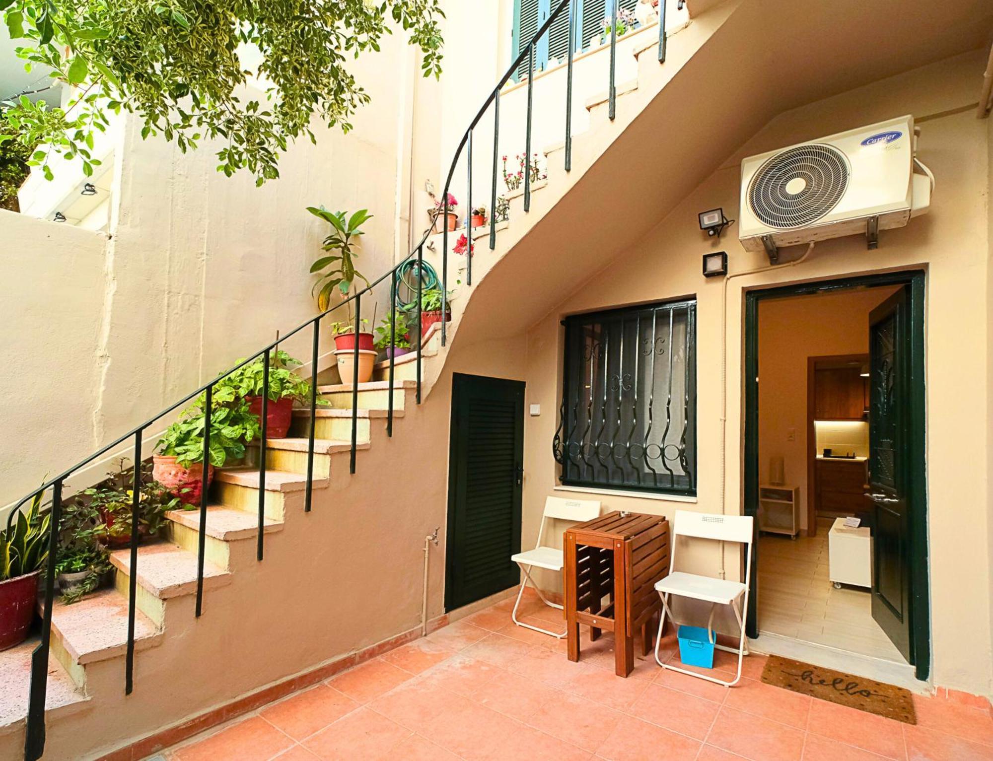 Irene Apartment & Irene Studio - City Center Heraklion  Exterior photo
